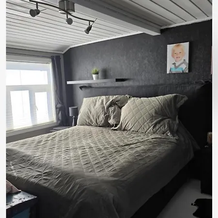 Villa Stort Hus Med 3 Soverom Og Fin Utsikt Og Fin Ute Plass *
