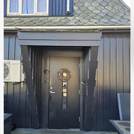 Stort Hus Med 3 Soverom Og Fin Utsikt Og Fin Ute Plass Villa Sogndalsstrand
